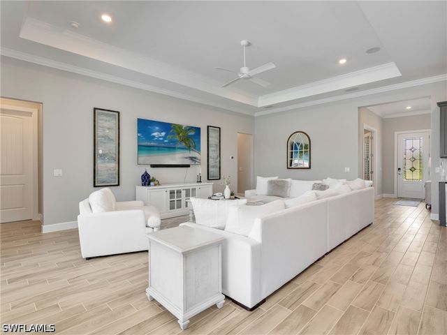 21064 Hallandale DR, Estero, FL 33928