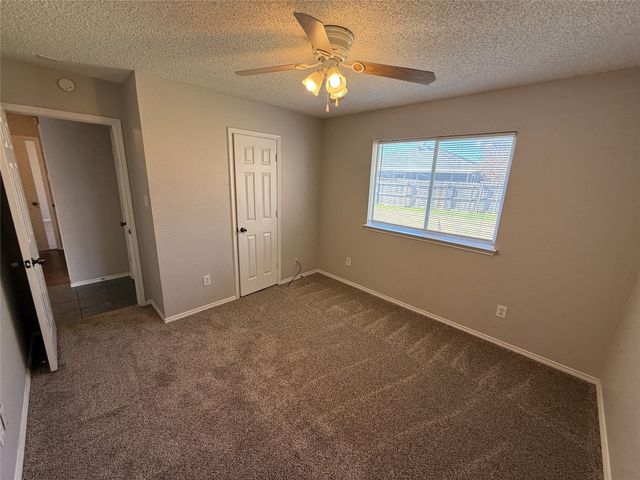 8175 Waterside Trail, Fort Worth, TX 76137