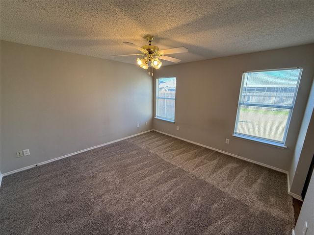 8175 Waterside Trail, Fort Worth, TX 76137