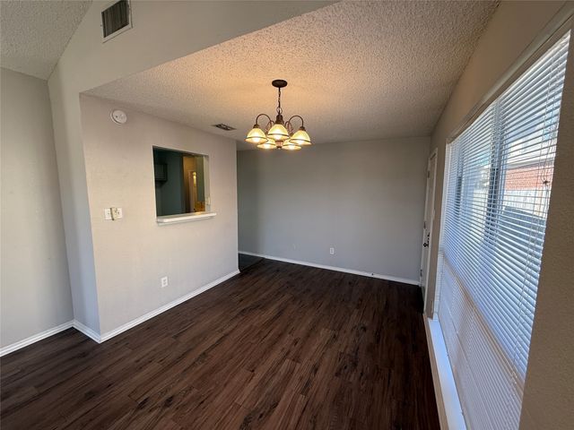 8175 Waterside Trail, Fort Worth, TX 76137