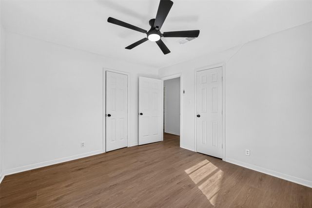 4637 Brinkley Street, Houston, TX 77051