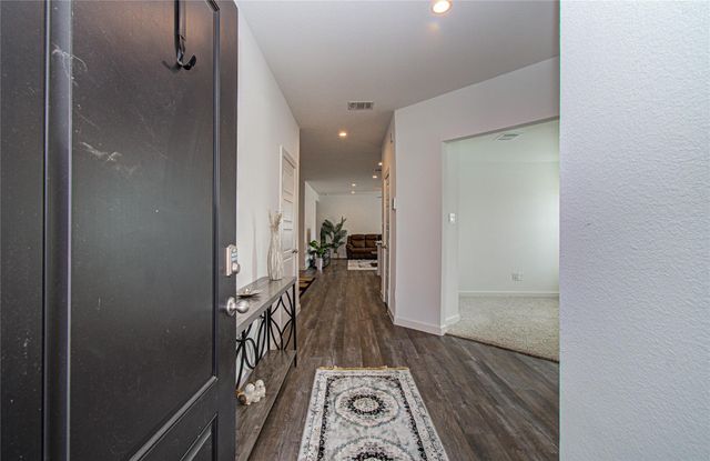 8611 Shumard Oak Drive, Rosharon, TX 77583