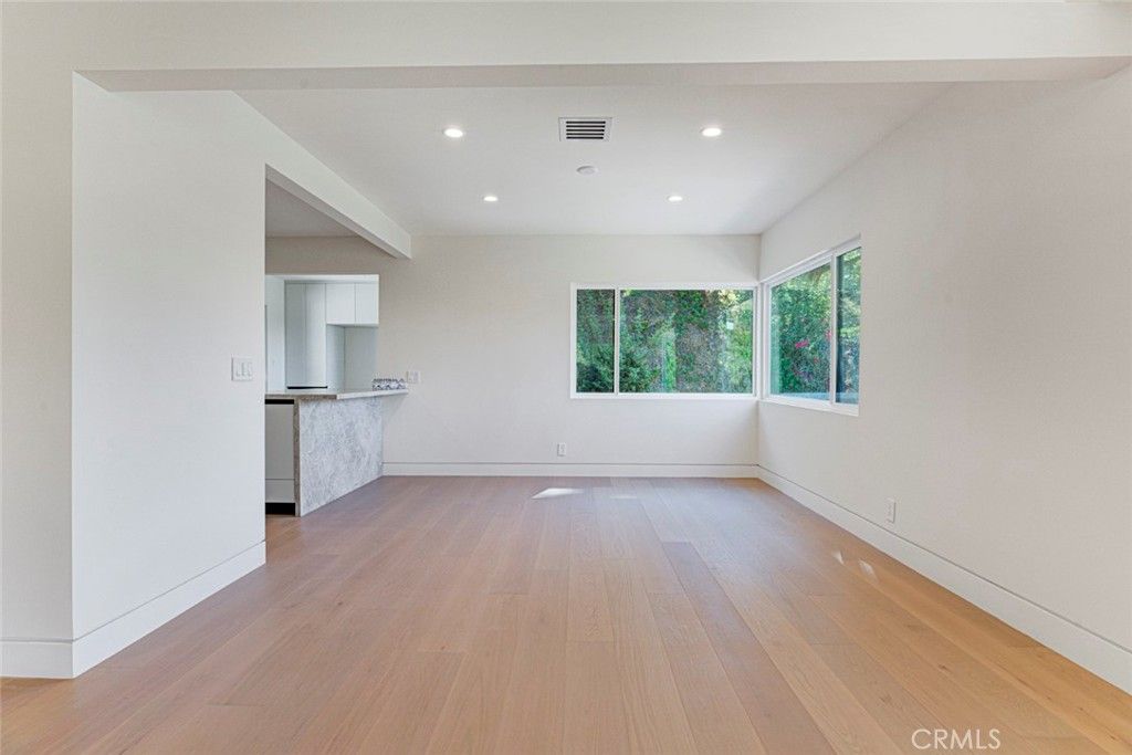 401 Brockmont Drive, Glendale, CA 91202 — photo 5