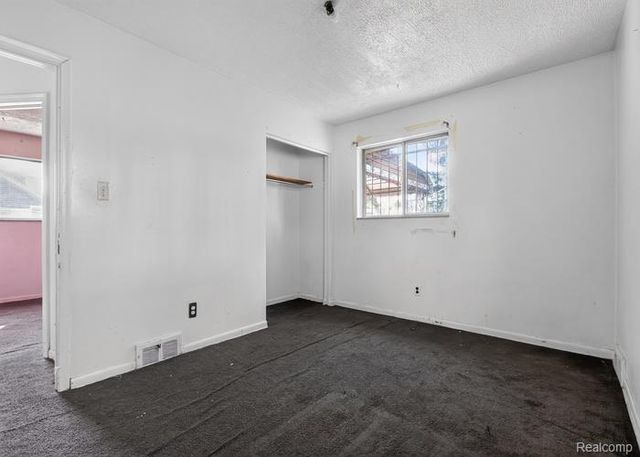 14076 - 78 Saratoga, Detroit, MI 48205