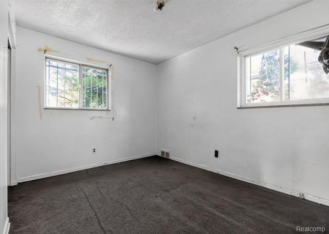 14076 - 78 Saratoga, Detroit, MI 48205
