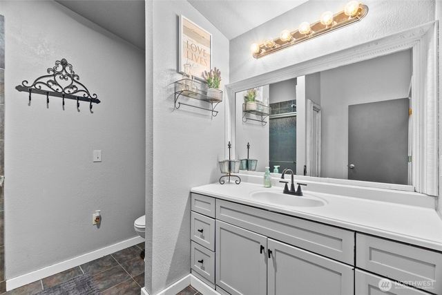 5924 139th Trail SW, Rochester, WA 98579