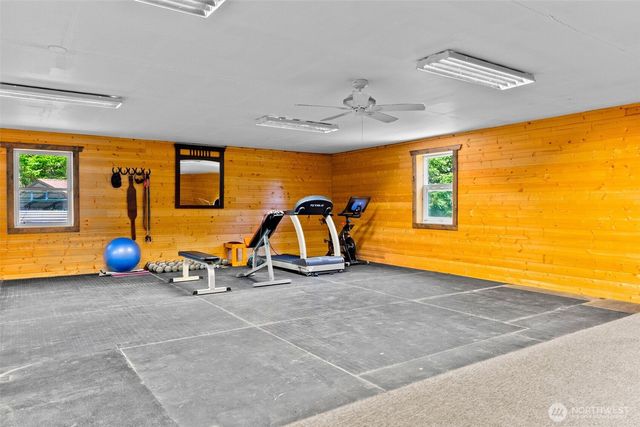 5924 139th Trail SW, Rochester, WA 98579