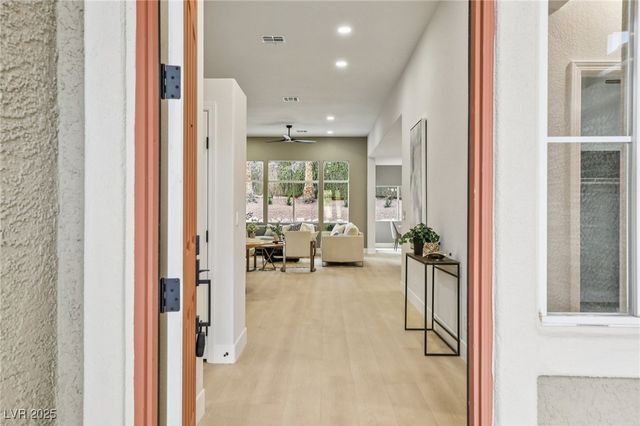 129 Sapodilla Lane, Las Vegas, NV 89144