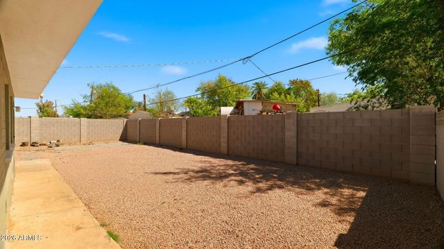 1643 N 22ND Place, Phoenix, AZ 85006