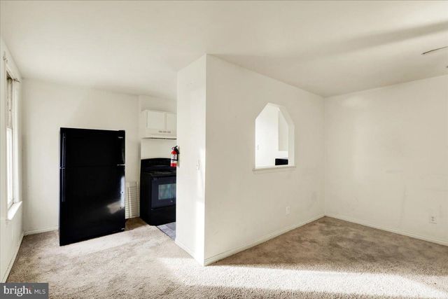 1328 LEHMAN ST, Lebanon, PA 17046