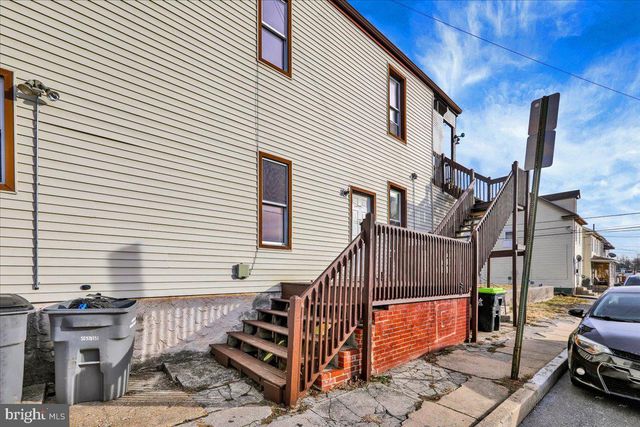 1328 LEHMAN ST, Lebanon, PA 17046