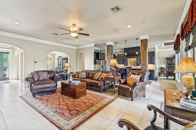 823 FAWNWAY, San Antonio, TX 78260