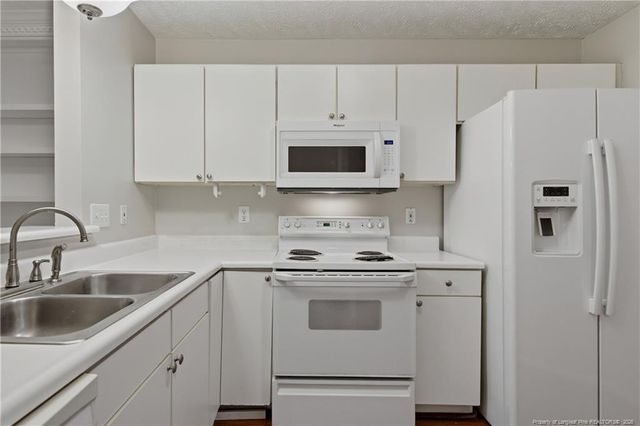 420 Bubble Creek Court 3, Fayetteville, NC 28311