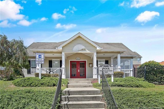 420 Bubble Creek Court 3, Fayetteville, NC 28311