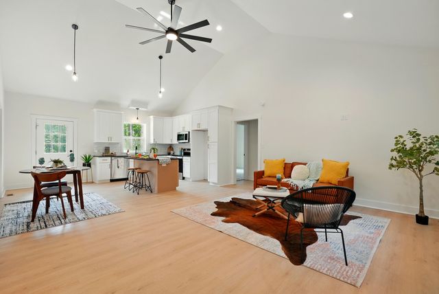 Lot 8 Fescue CIR, Huddleston, VA 24104