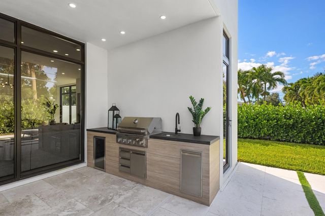 957 SW 12th Street, Boca Raton, FL 33486