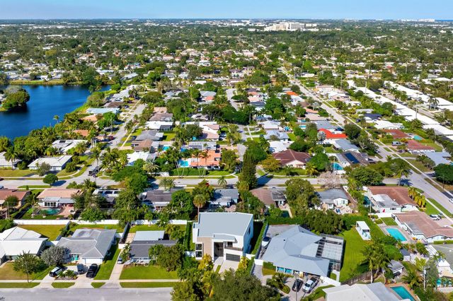 957 SW 12th Street, Boca Raton, FL 33486