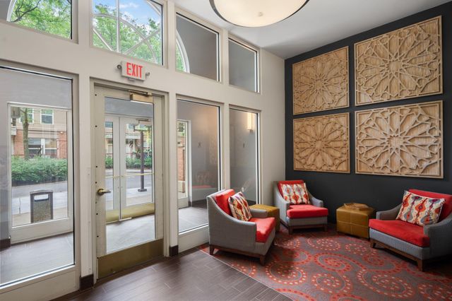 660 N 2nd Street 301, Minneapolis, MN 55401