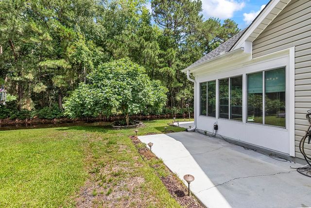 209 Candlewood Dr., Conway, SC 29526