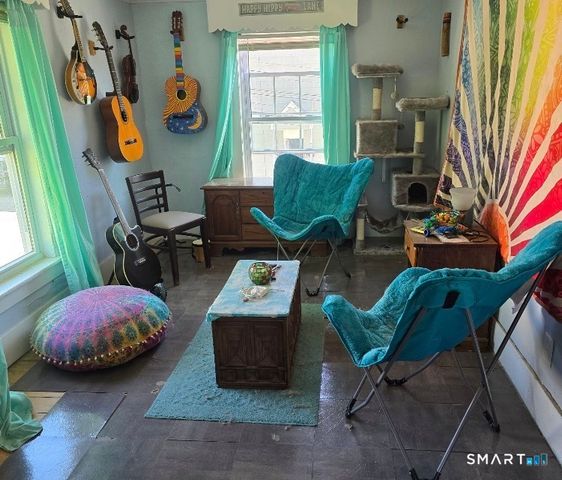 35 Maple Avenue, Enfield, CT 06082