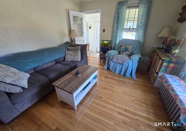 35 Maple Avenue, Enfield, CT 06082