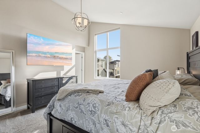 1313 150th Lane SW, Lynnwood, WA 98087