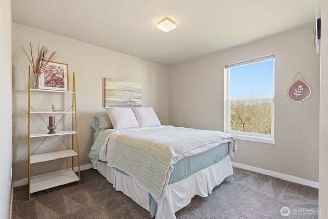 1313 150th Lane SW, Lynnwood, WA 98087