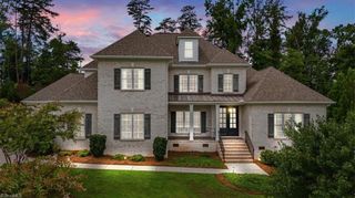 7825 Gatsby Place, Greensboro, NC 27455