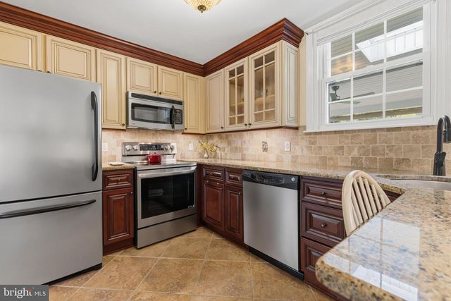 21 CHELFIELD RD, Glenside, PA 19038