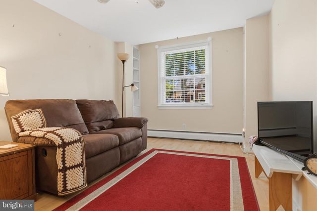 21 CHELFIELD RD, Glenside, PA 19038