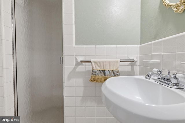 21 CHELFIELD RD, Glenside, PA 19038