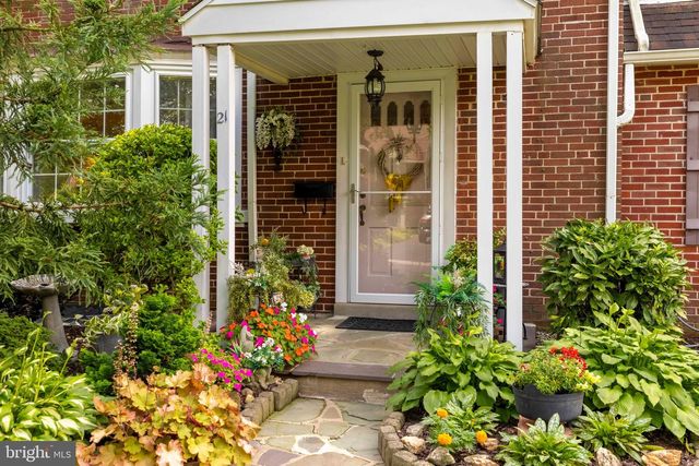 21 CHELFIELD RD, Glenside, PA 19038