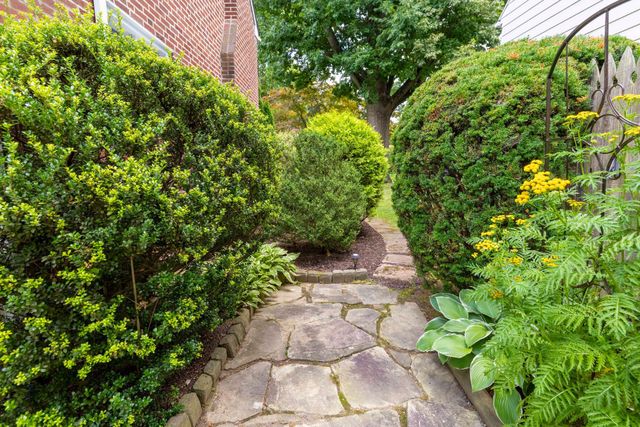 21 CHELFIELD RD, Glenside, PA 19038