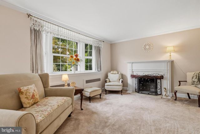 21 CHELFIELD RD, Glenside, PA 19038