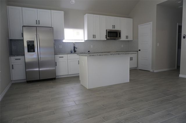 11514 Persimmon, Willis, TX 77318