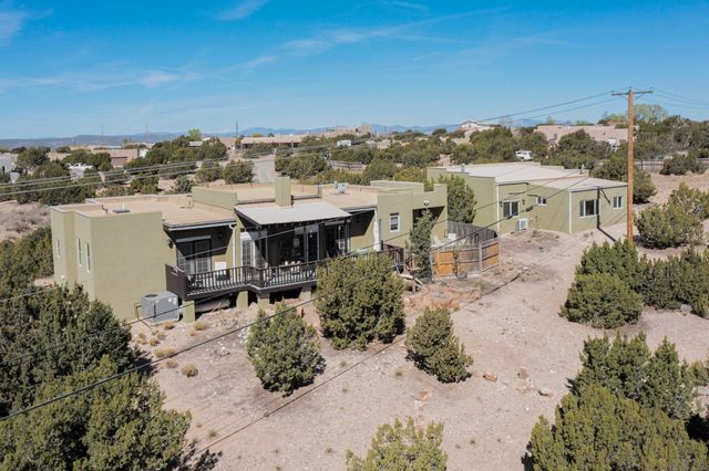 4671 San Ysidro Place, Santa Fe, NM 87507