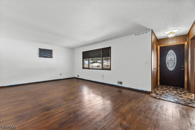 316 Maitland Ave, Paterson City, NJ 07502