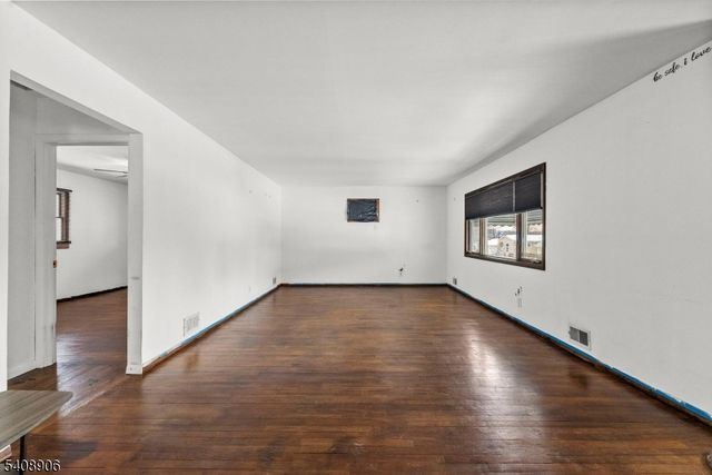 316 Maitland Ave, Paterson City, NJ 07502