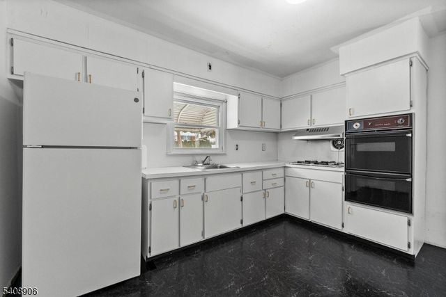 316 Maitland Ave, Paterson City, NJ 07502