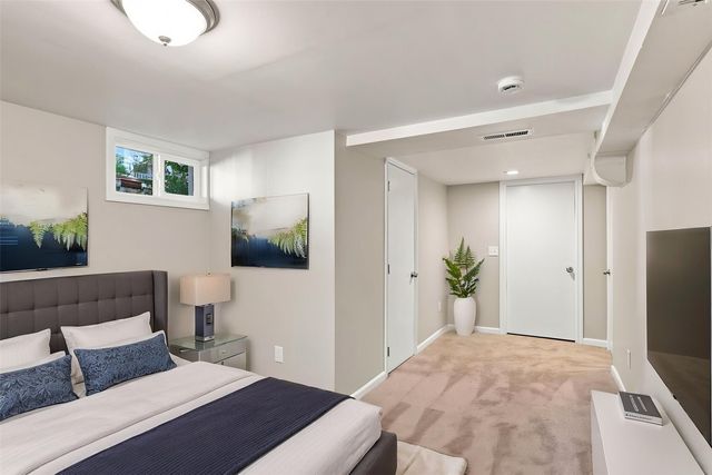 11261 Occidental Avenue S, Seattle, WA 98168