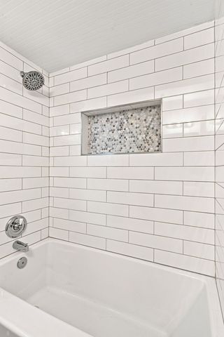11261 Occidental Avenue S, Seattle, WA 98168