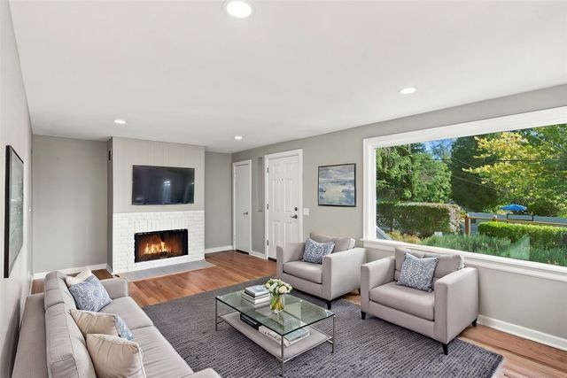11261 Occidental Avenue S, Seattle, WA 98168