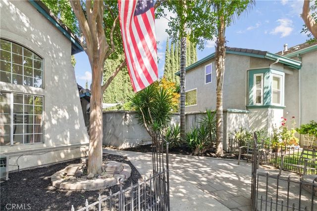 1069 Brick And Tile, Stockton, CA 95206