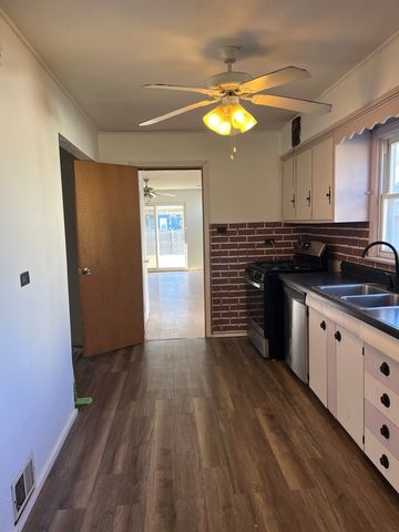 14340 Kilpatrick Avenue, Midlothian, IL 60445