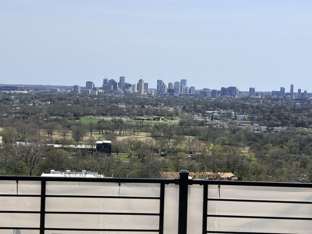 503 Summit Ave, Nashville, TN 37218