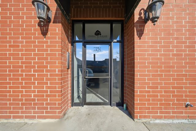 3234 N Central Avenue 304, Chicago, IL 60634