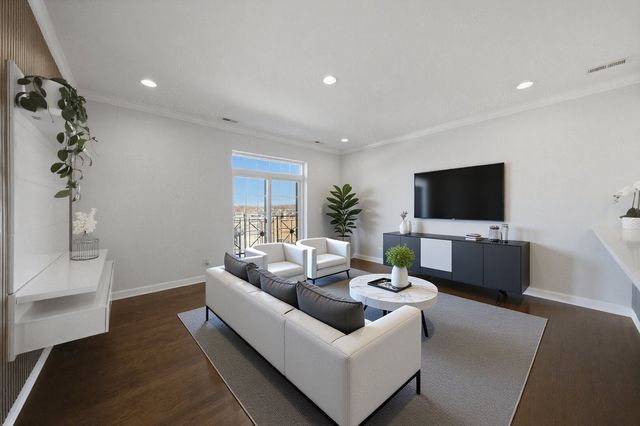 3234 N Central Avenue 304, Chicago, IL 60634