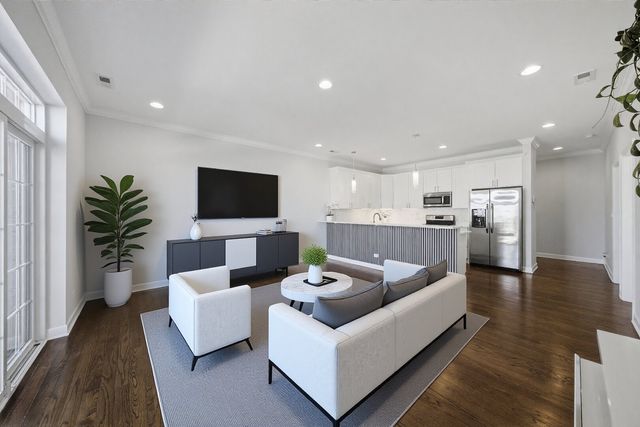 3234 N Central Avenue 304, Chicago, IL 60634