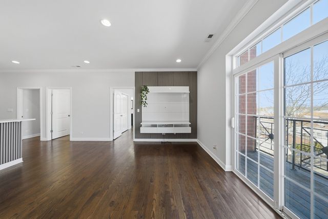 3234 N Central Avenue 304, Chicago, IL 60634