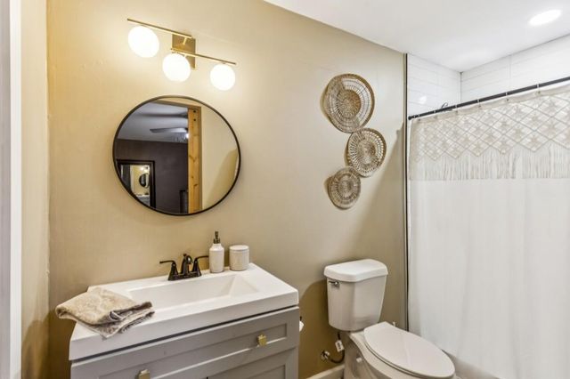 5430 Carol SW Circle, Mableton, GA 30126